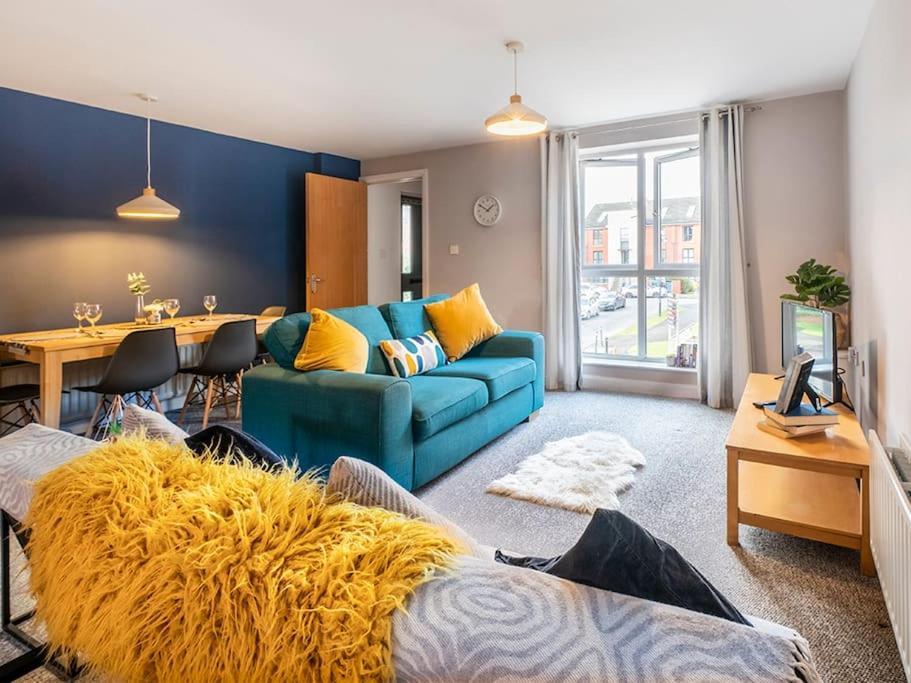 Lovely 2 Bedroom Apt At Ormeau Park W/ Free Parking Белфаст Екстер'єр фото