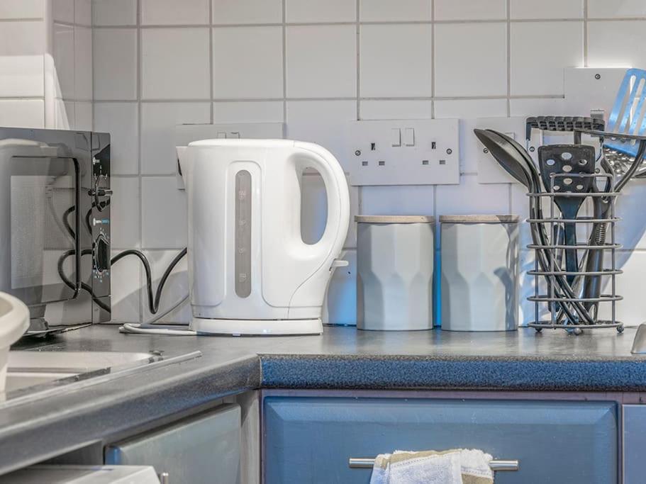 Lovely 2 Bedroom Apt At Ormeau Park W/ Free Parking Белфаст Екстер'єр фото